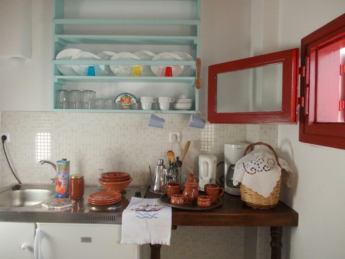 Nyfes Traditional Boutique Faltaina 斯基罗斯岛 外观 照片